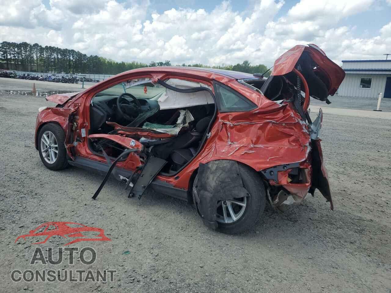 FORD FOCUS 2018 - 1FADP3F28JL238255
