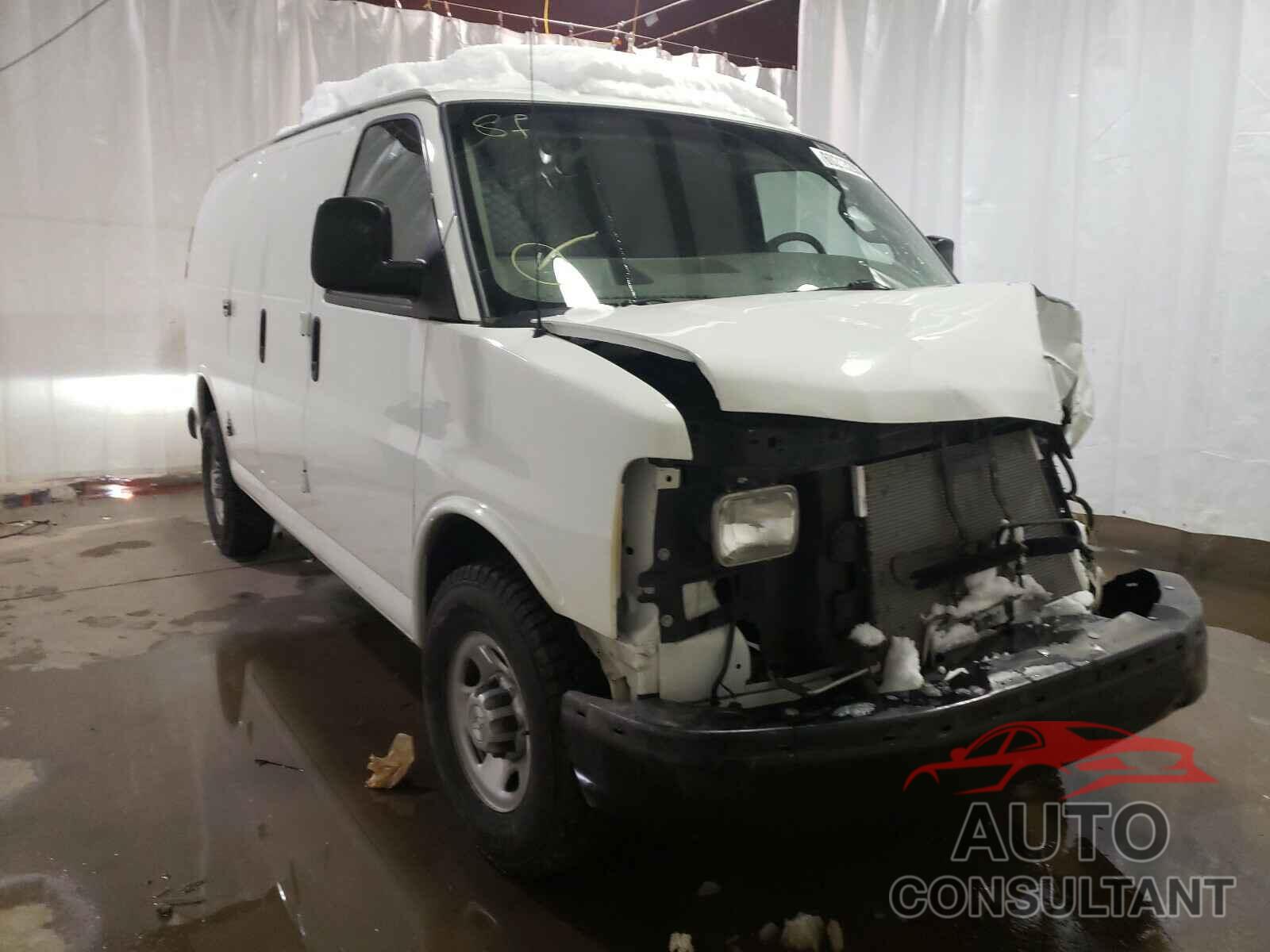 CHEVROLET EXPRESS 2017 - 1GCWGAFF0H1136335