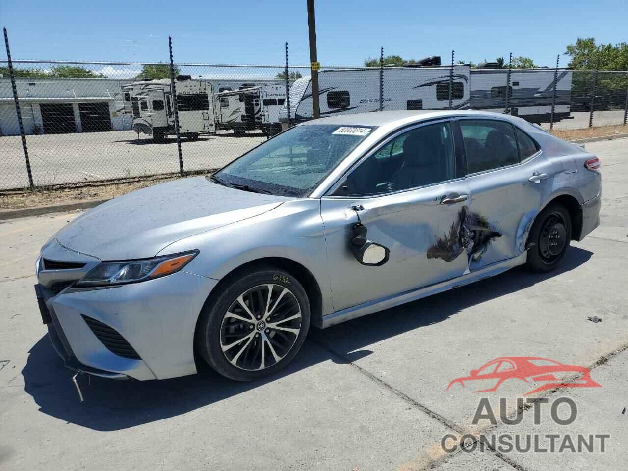 TOYOTA CAMRY 2020 - 4T1G11AK1LU360873