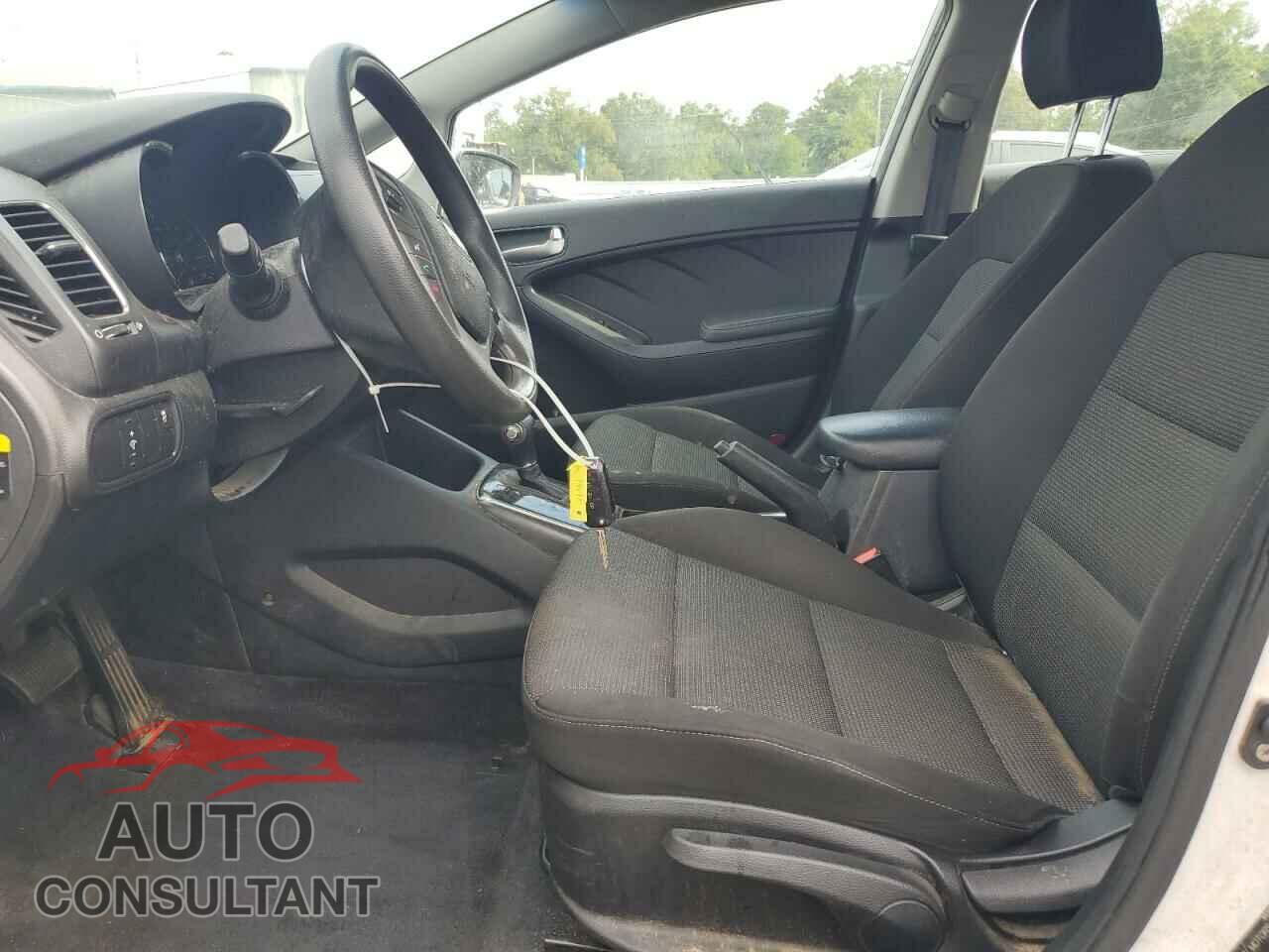 KIA FORTE 2017 - 3KPFK4A78HE009846