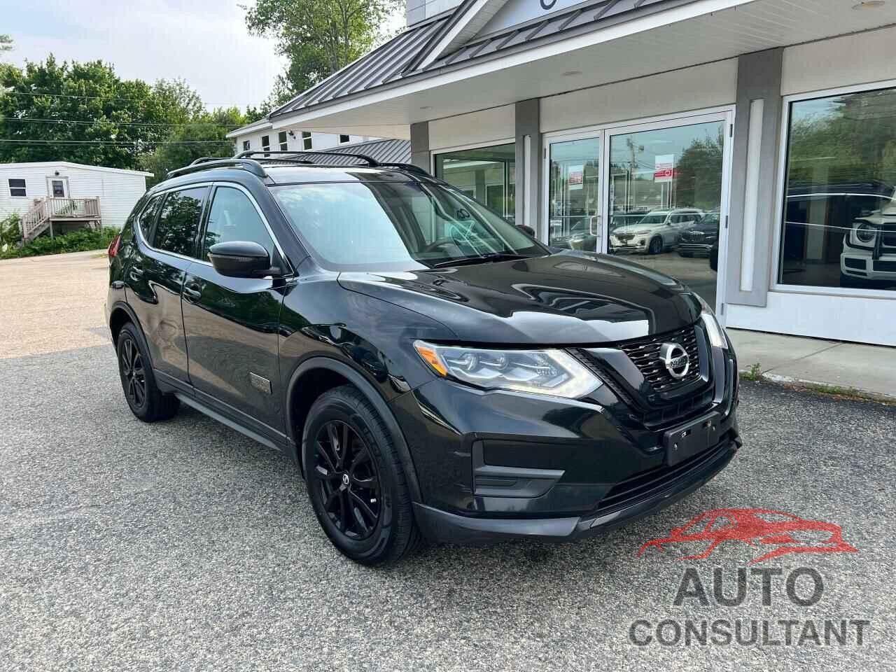 NISSAN ROGUE 2017 - 5N1AT2MV8HC 76643