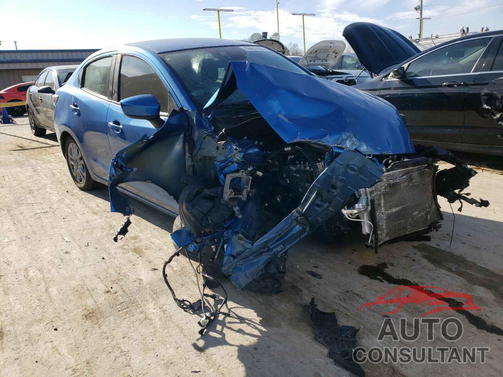 TOYOTA YARIS 2018 - 3MYDLBYVXJY309150