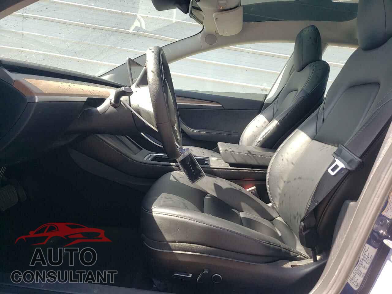 TESLA MODEL 3 2023 - 5YJ3E1EA7PF450472