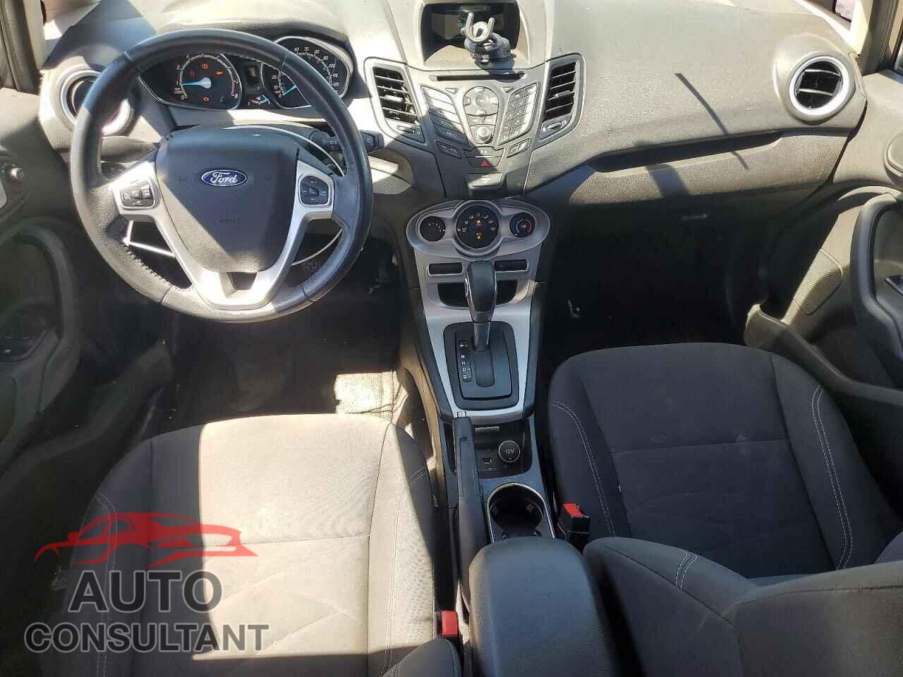 FORD FIESTA 2016 - 3FADP4EJ1GM167602