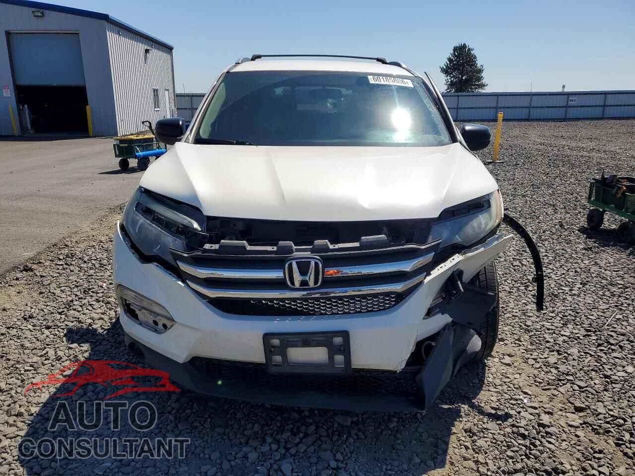 HONDA PILOT 2017 - 5FNYF6H14HB077940