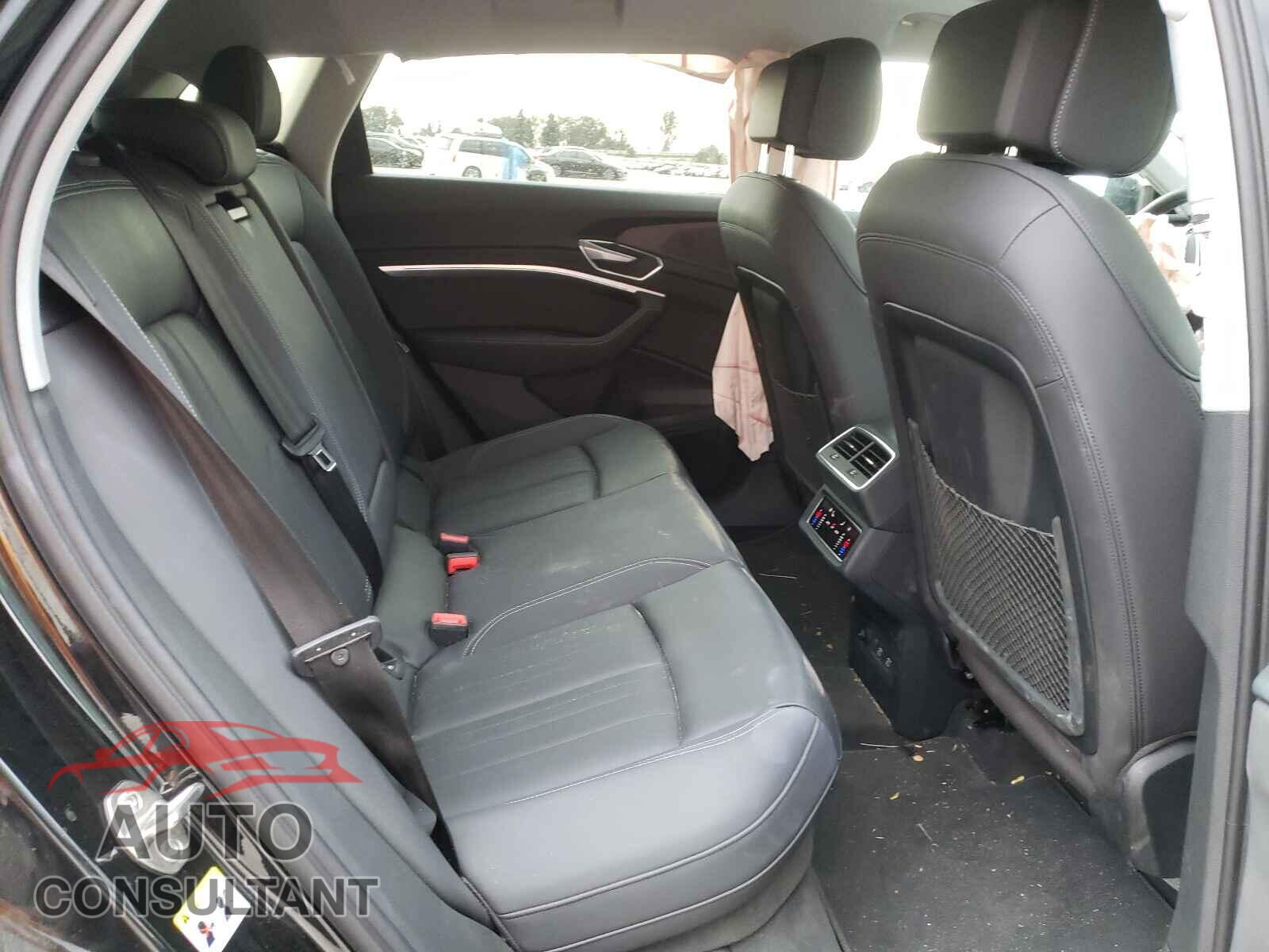 AUDI E-TRON 2021 - WA1AAAGE3MB024449