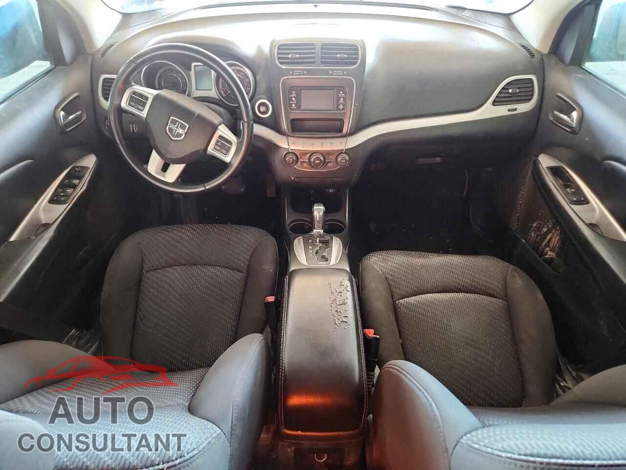 DODGE JOURNEY 2017 - 3C4PDCBG7HT555542