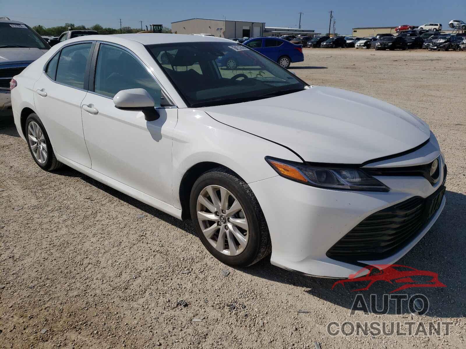 TOYOTA CAMRY 2019 - 4T1B11HK5KU802813
