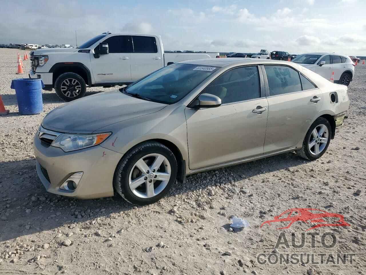 TOYOTA CAMRY 2013 - 4T1BF1FK2DU701431