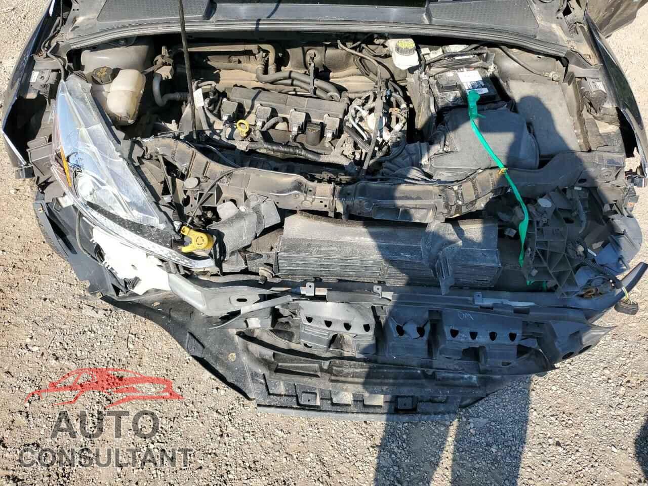 FORD FOCUS 2017 - 1FADP3K28HL334385