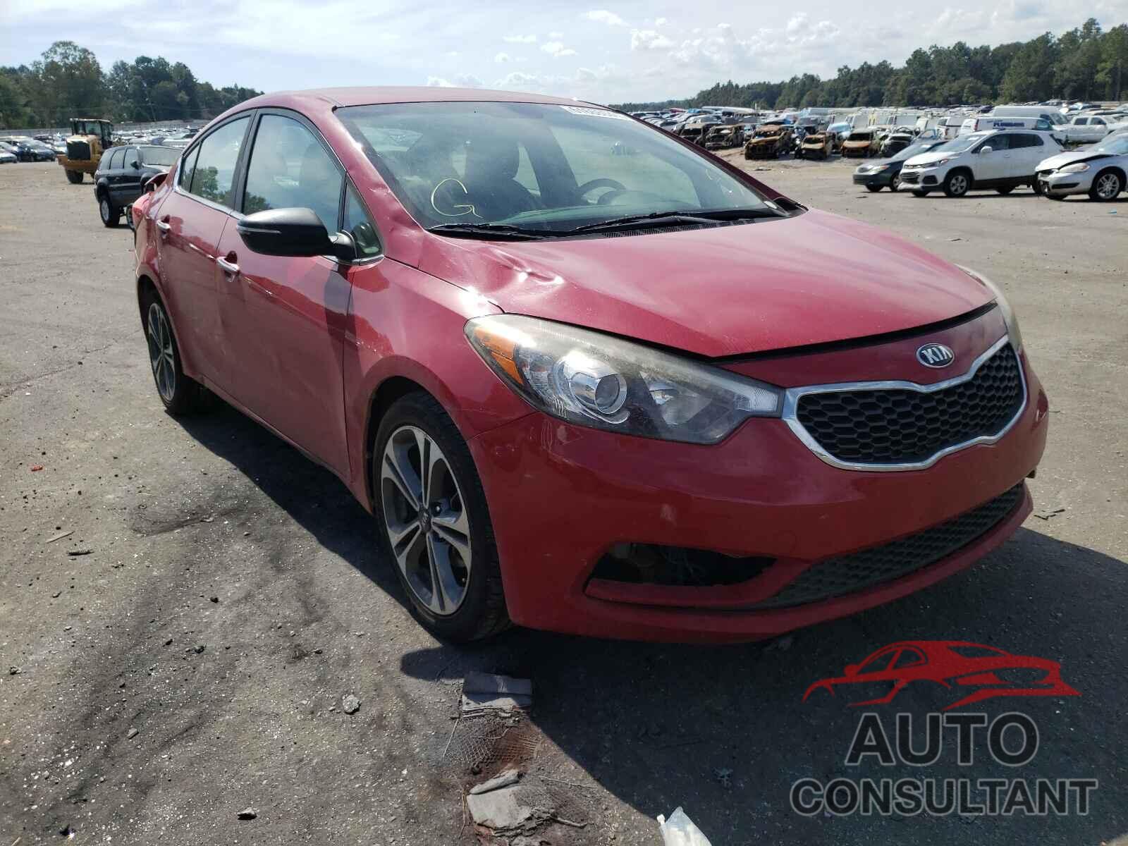 KIA FORTE 2016 - KNAFX4A81G5552358