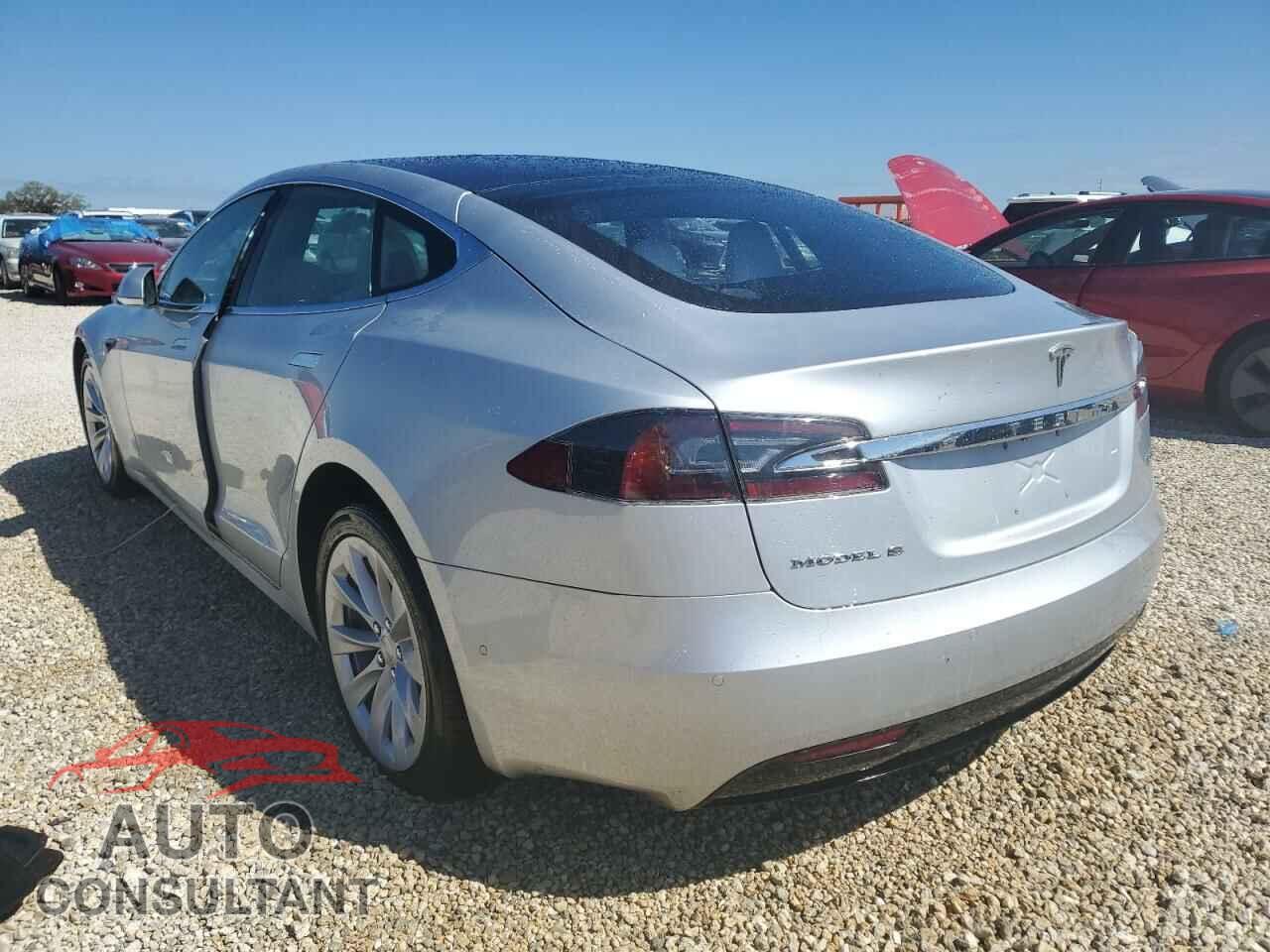 TESLA MODEL S 2017 - 5YJSA1E23HF200471