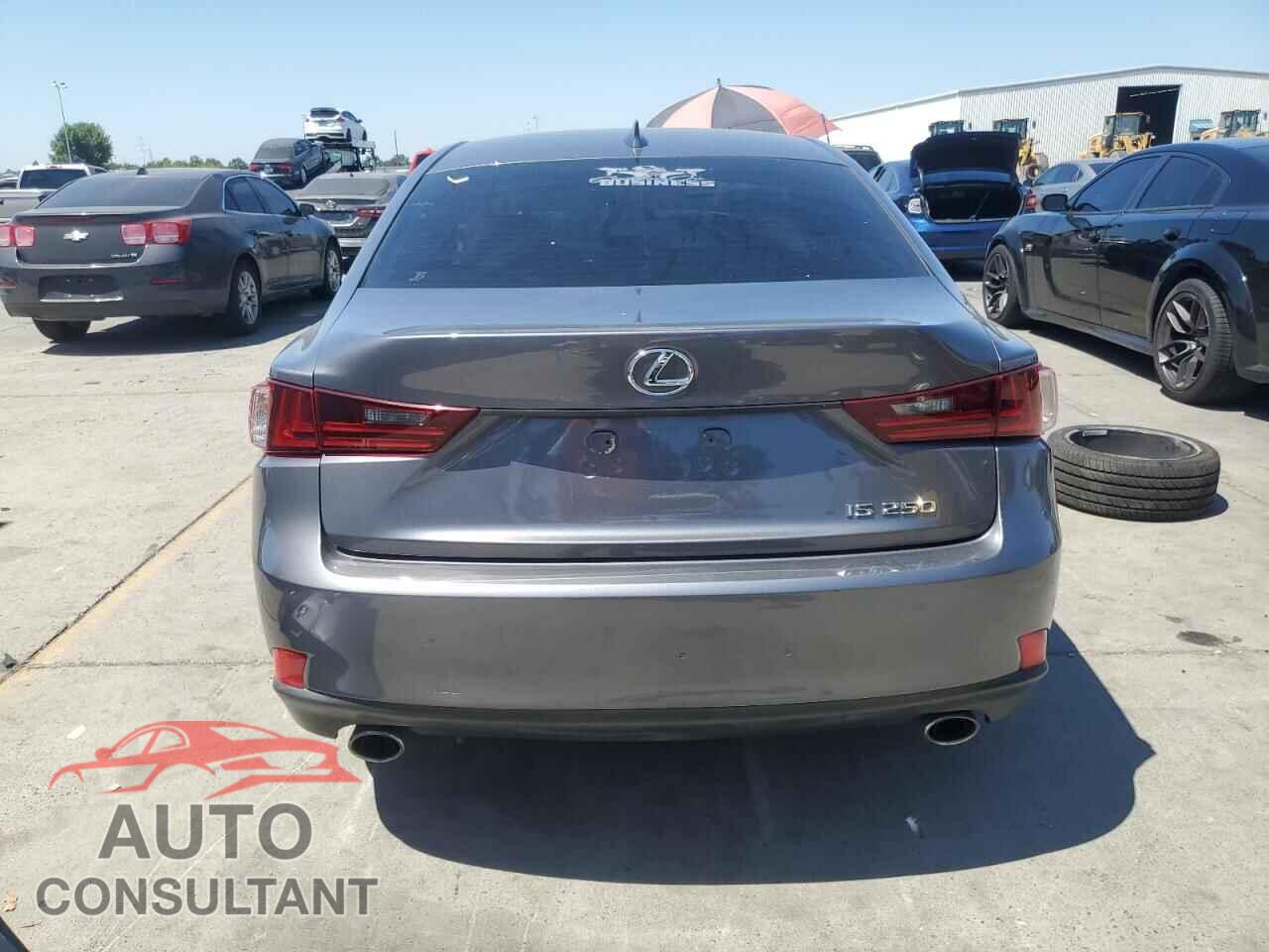 LEXUS IS 2014 - JTHBF1D22E5001412