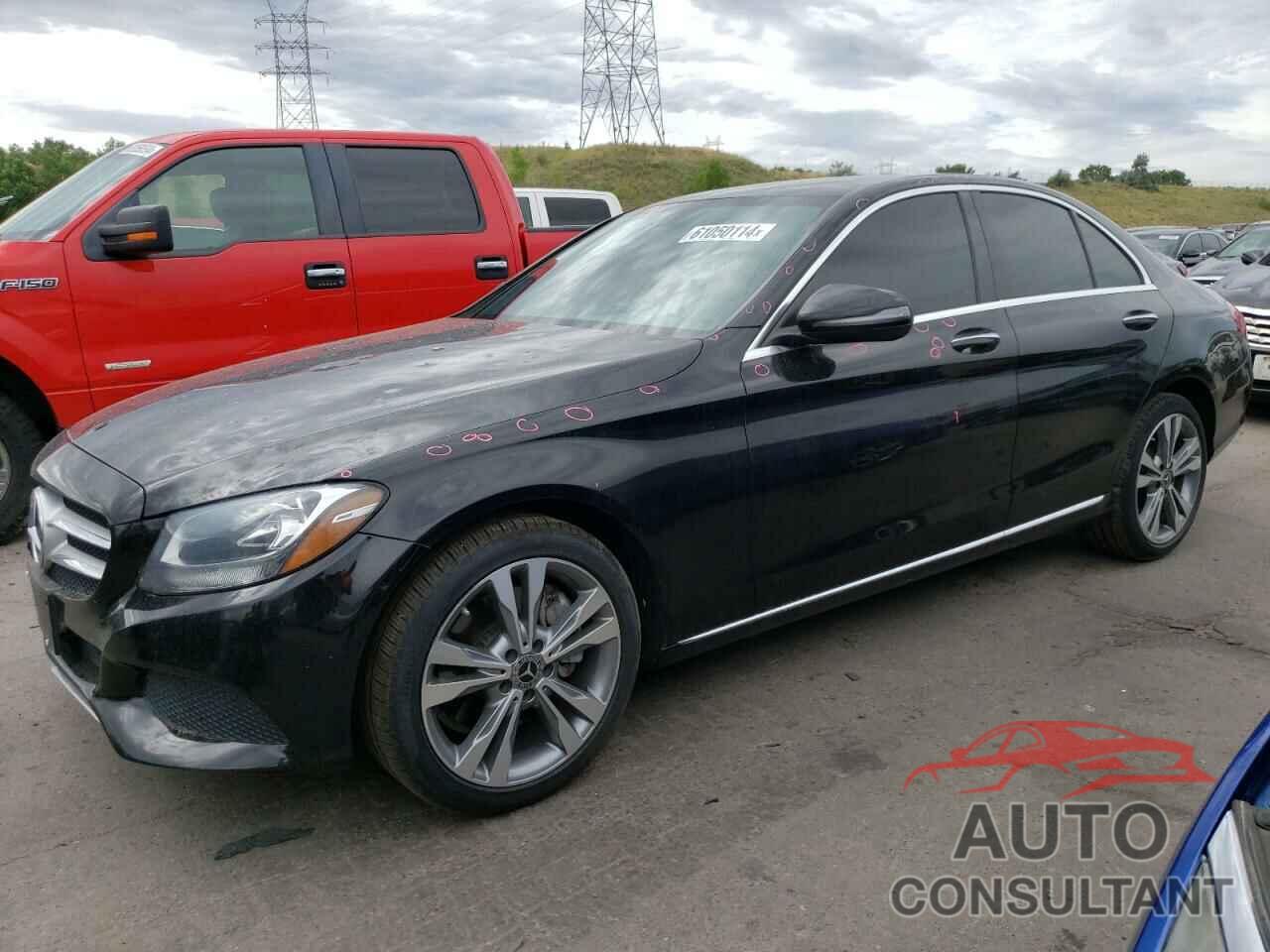 MERCEDES-BENZ C-CLASS 2018 - 55SWF4KB5JU238491