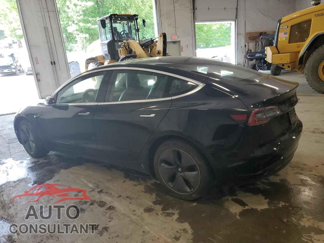 TESLA MODEL 3 2019 - 5YJ3E1EA2KF296472