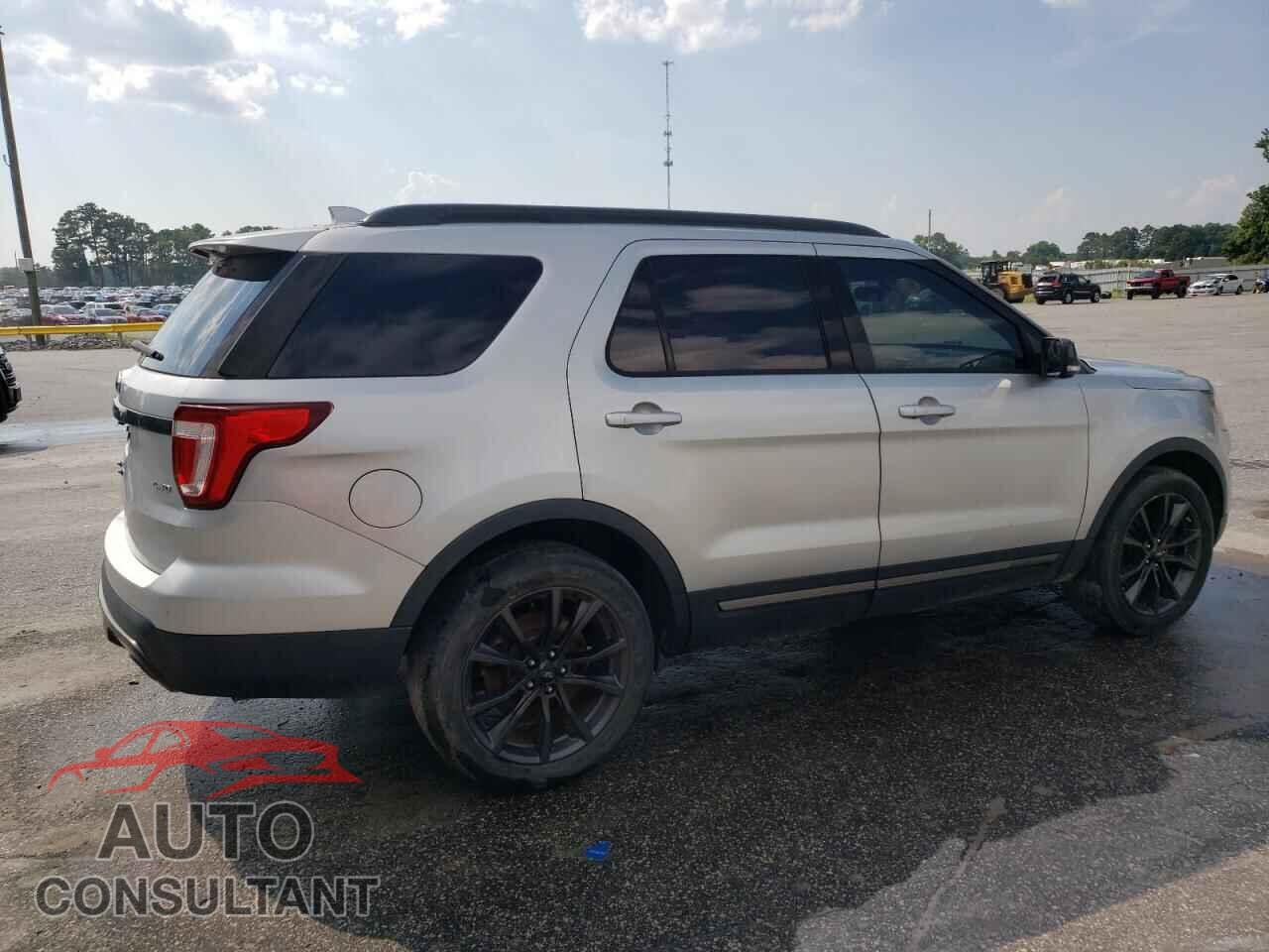 FORD EXPLORER 2017 - 1FM5K8D86HGC44037