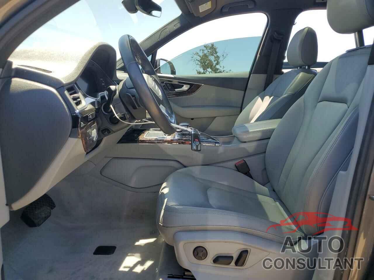 AUDI Q7 2019 - WA1LAAF79KD016630