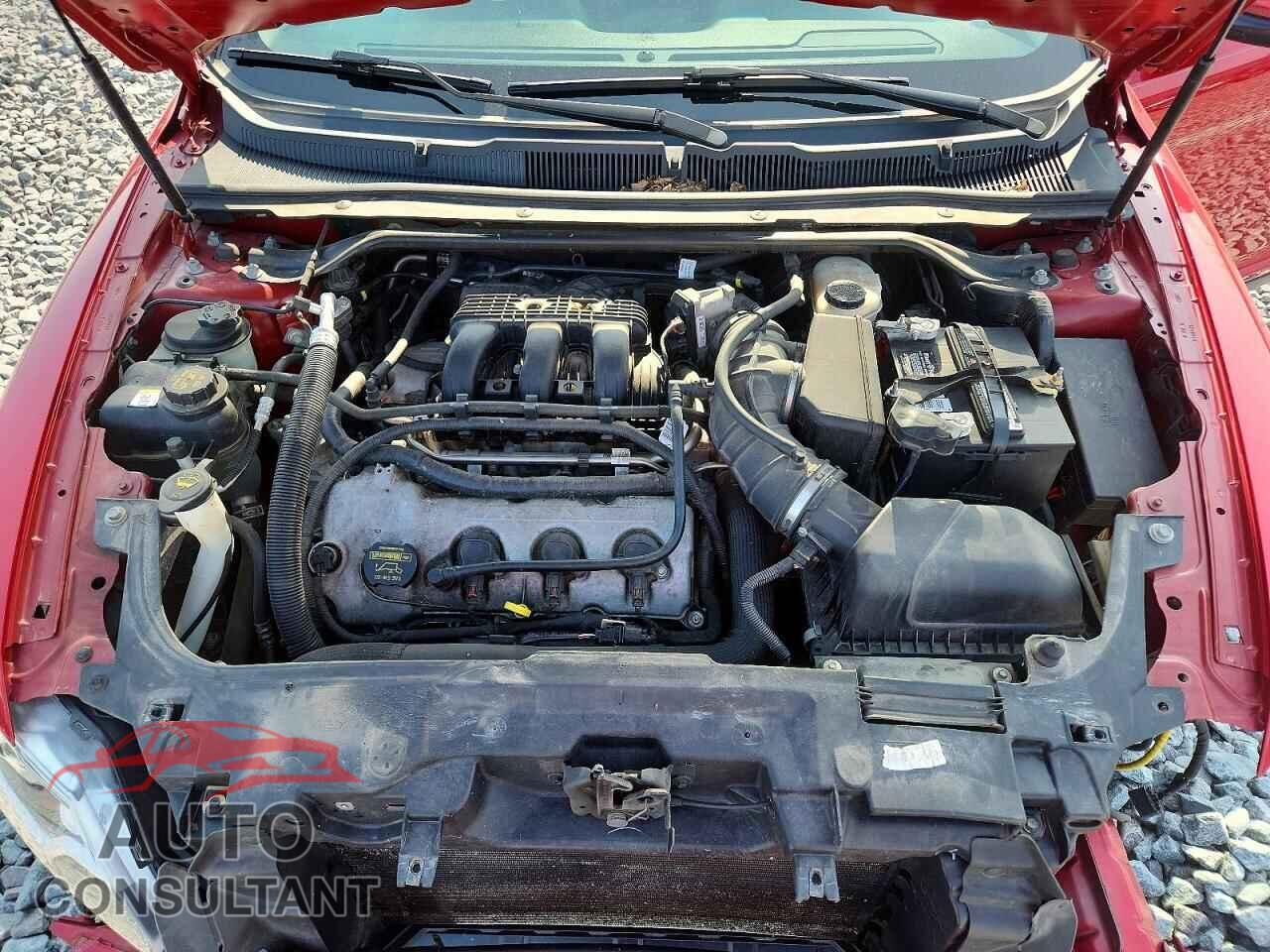 FORD TAURUS 2011 - 1FAHP2FW4BG110829
