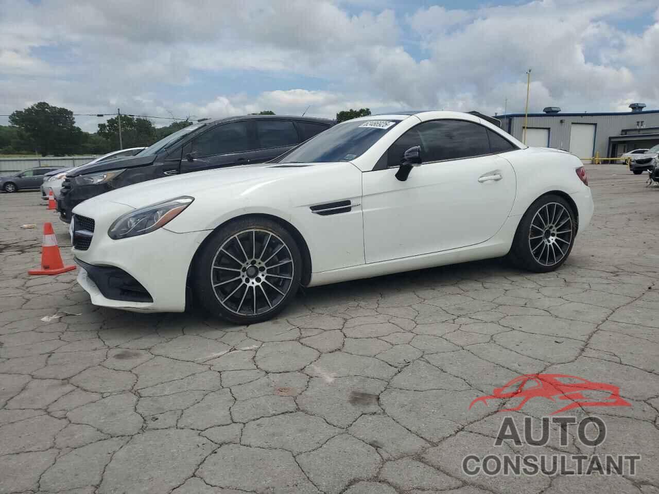 MERCEDES-BENZ SLC-CLASS 2018 - WDDPK3JA3JF150187