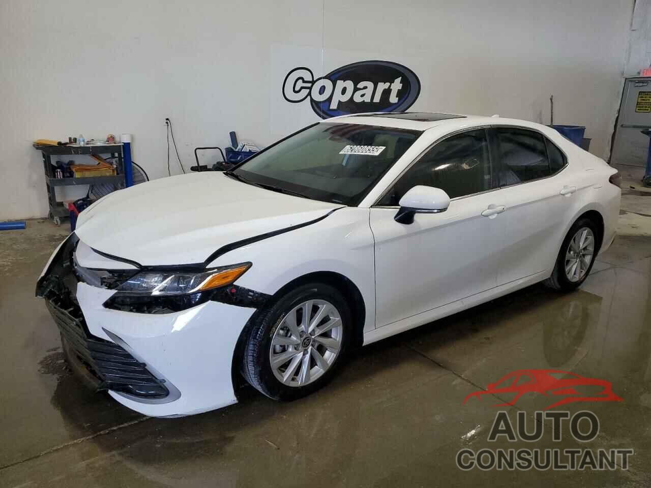 TOYOTA CAMRY 2024 - 4T1R11AK0RU200209