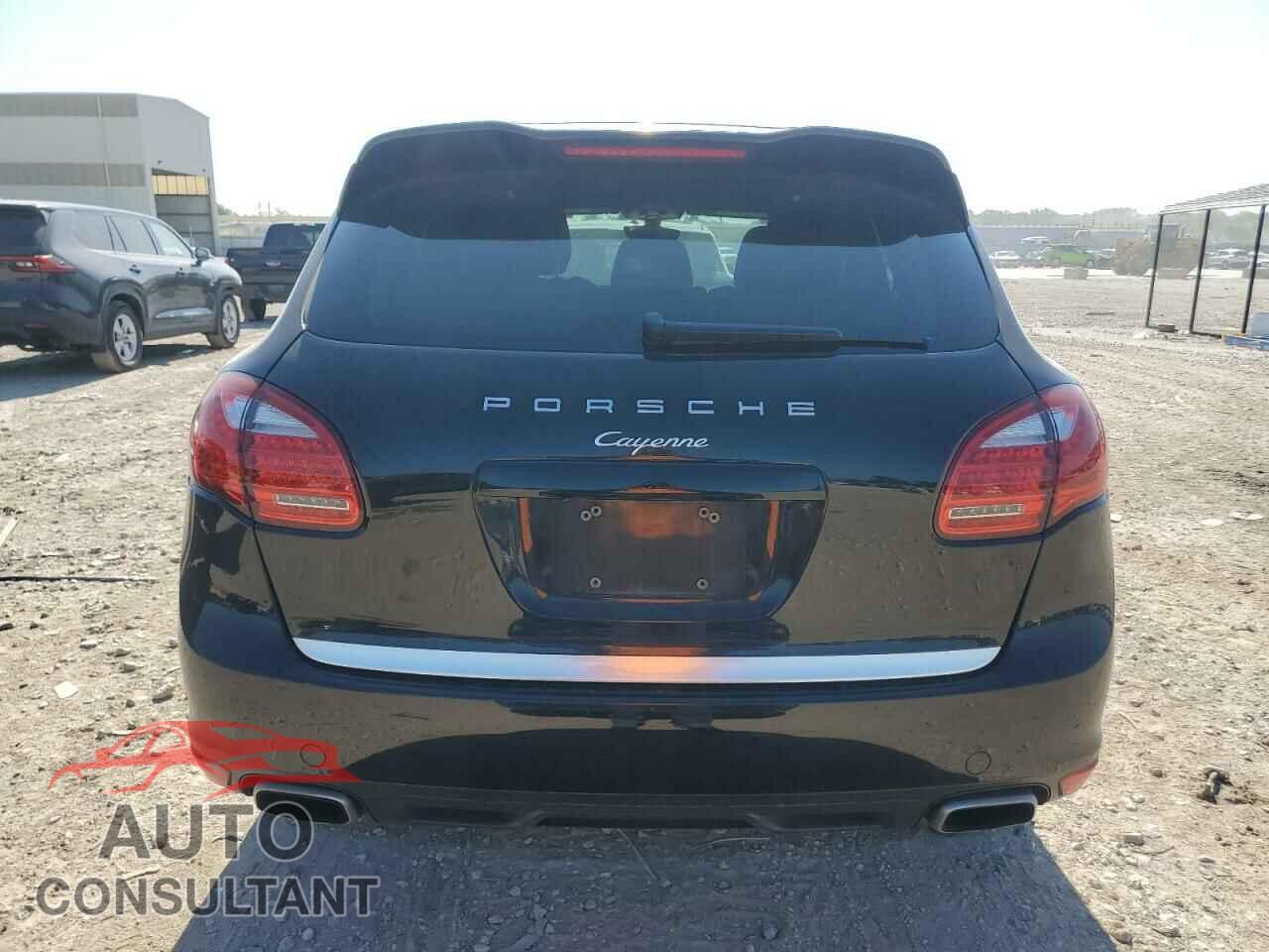 PORSCHE CAYENNE 2011 - WP1AA2A20BLA10119
