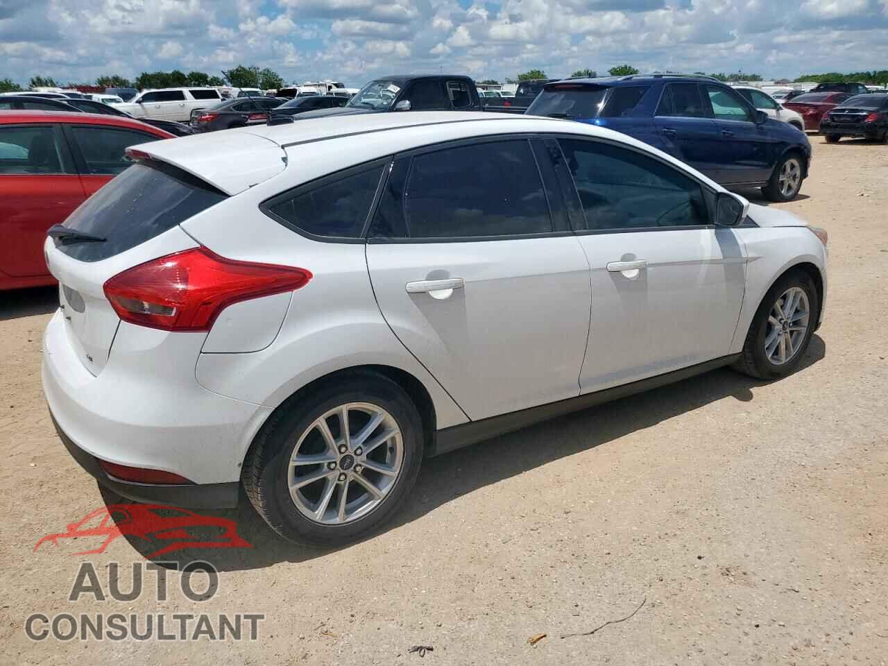 FORD FOCUS 2018 - 1FADP3K24JL321932