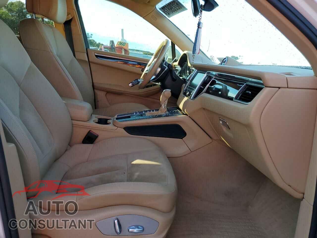 PORSCHE MACAN 2016 - WP1AB2A51GLB46161