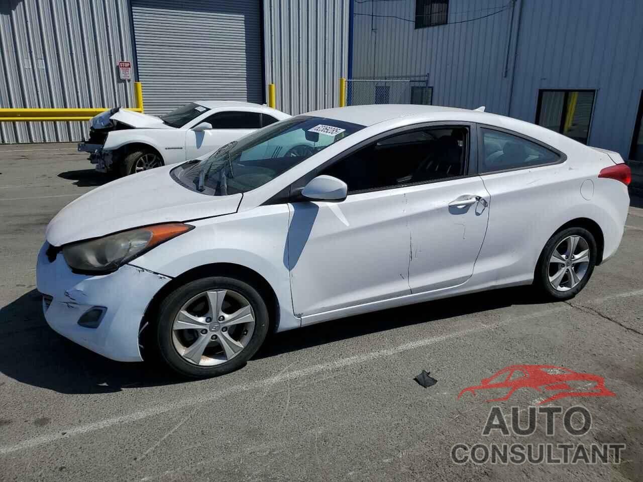 HYUNDAI ELANTRA 2013 - KMHDH6AE9DU013072