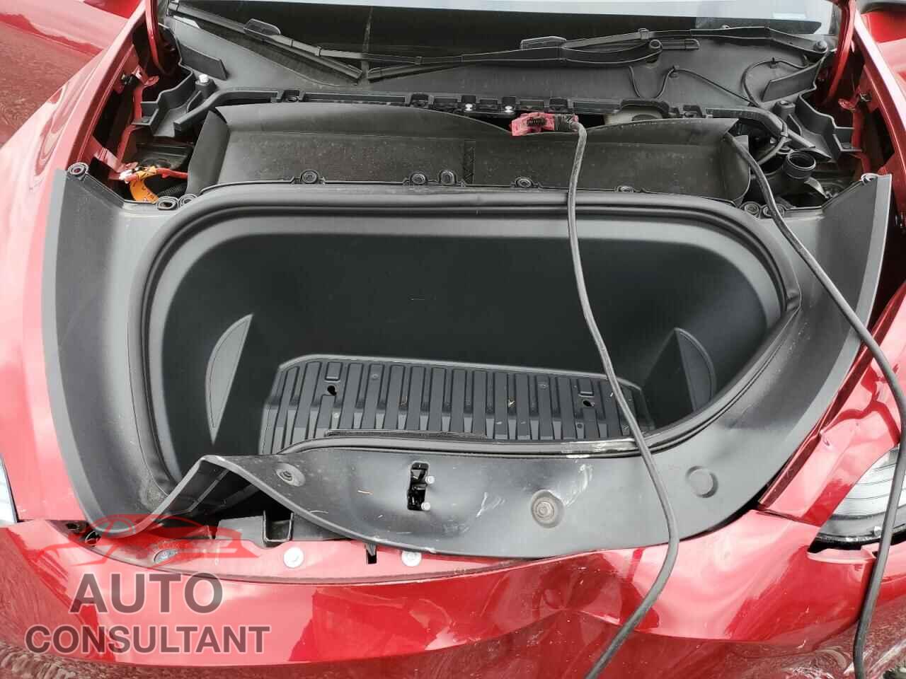 TESLA MODEL Y 2024 - 7SAYGDEF3RF193152