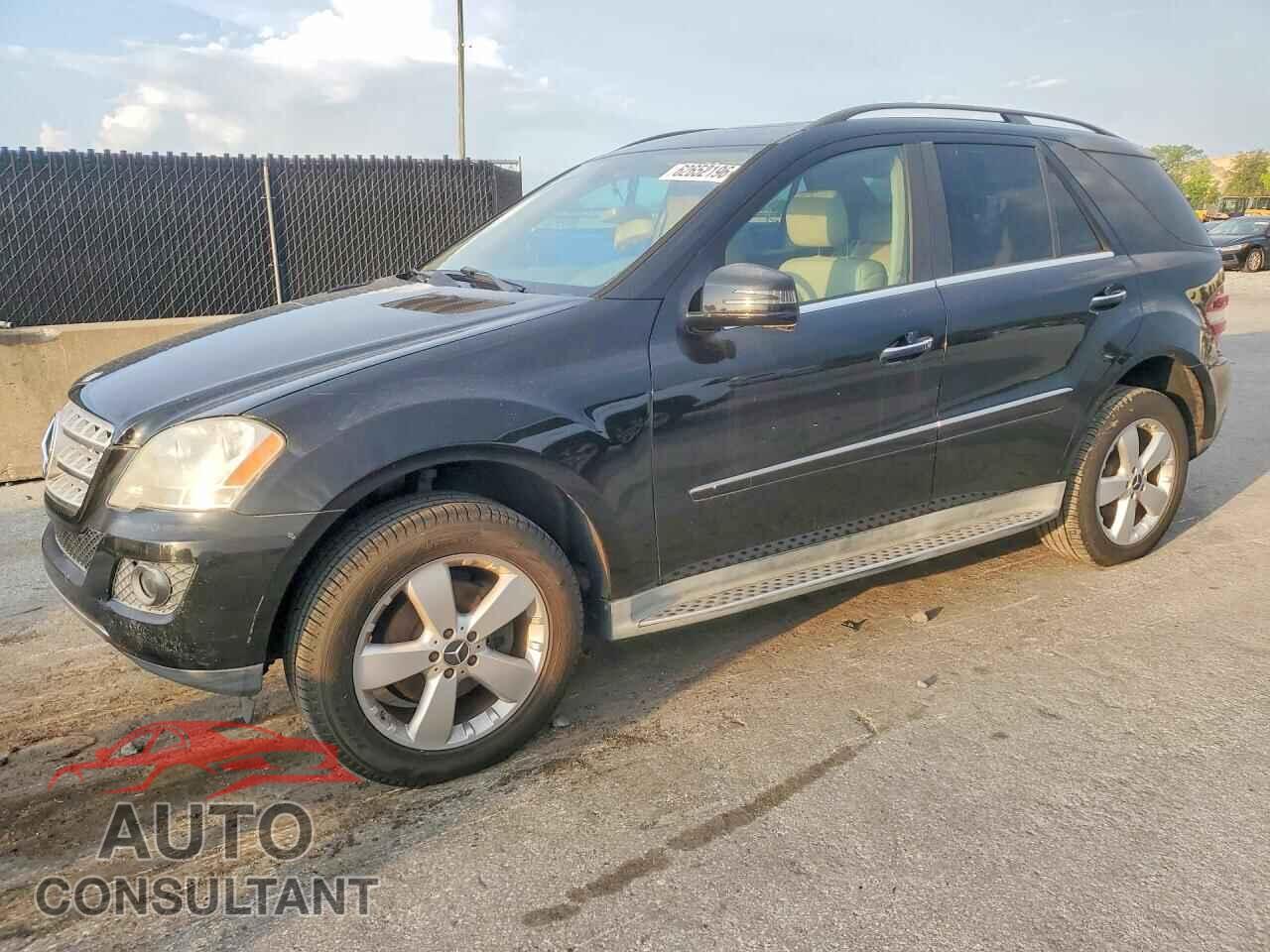 MERCEDES-BENZ M-CLASS 2011 - 4JGBB5GB4BA714228