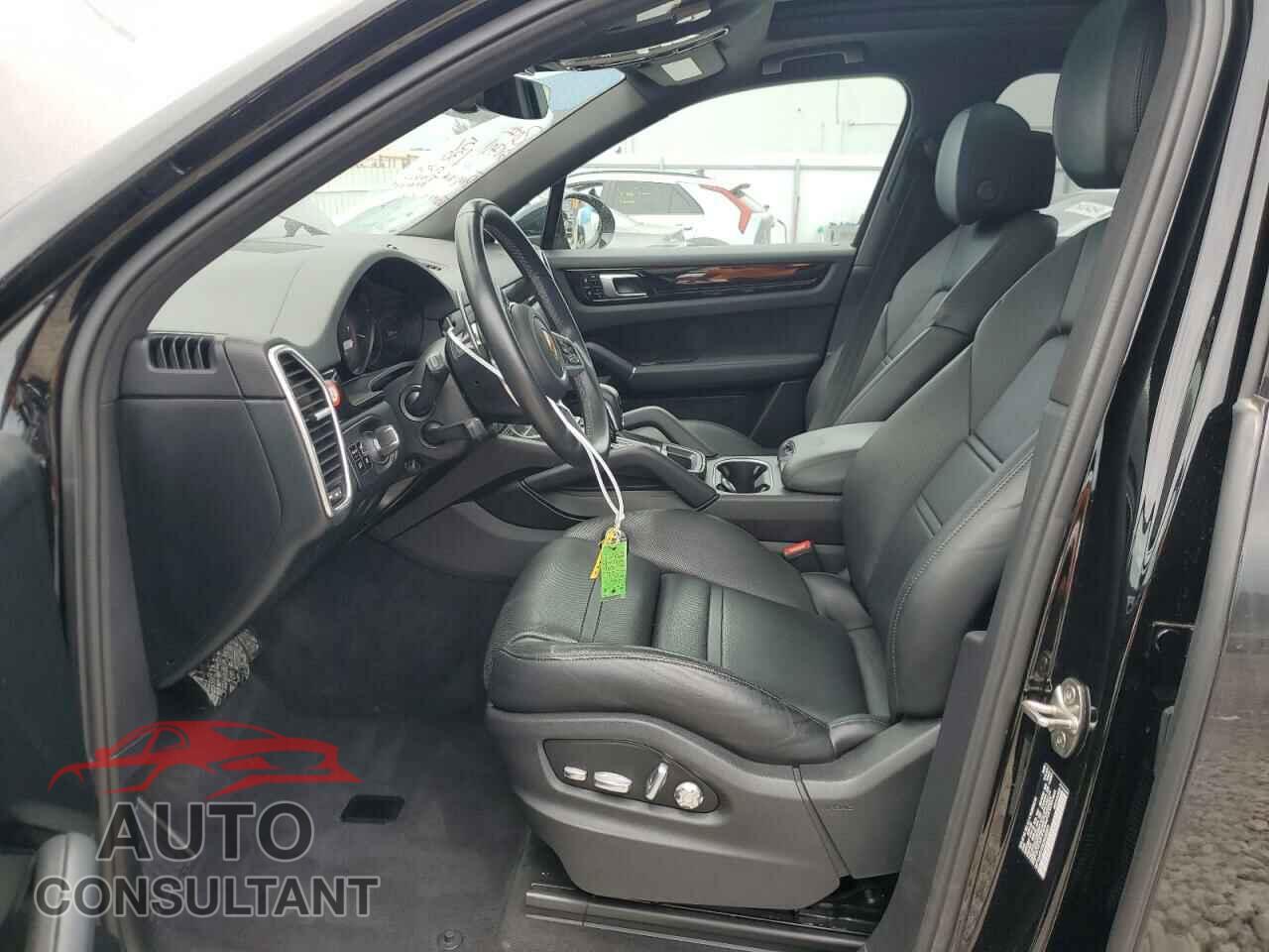 PORSCHE CAYENNE 2020 - WP1AA2AY3LDA08851