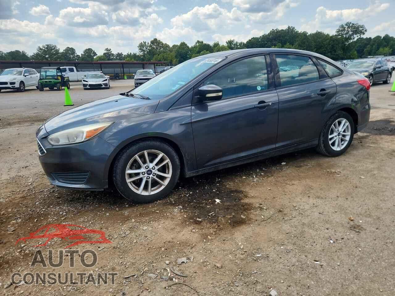 FORD FOCUS 2017 - 1FADP3F28HL320044