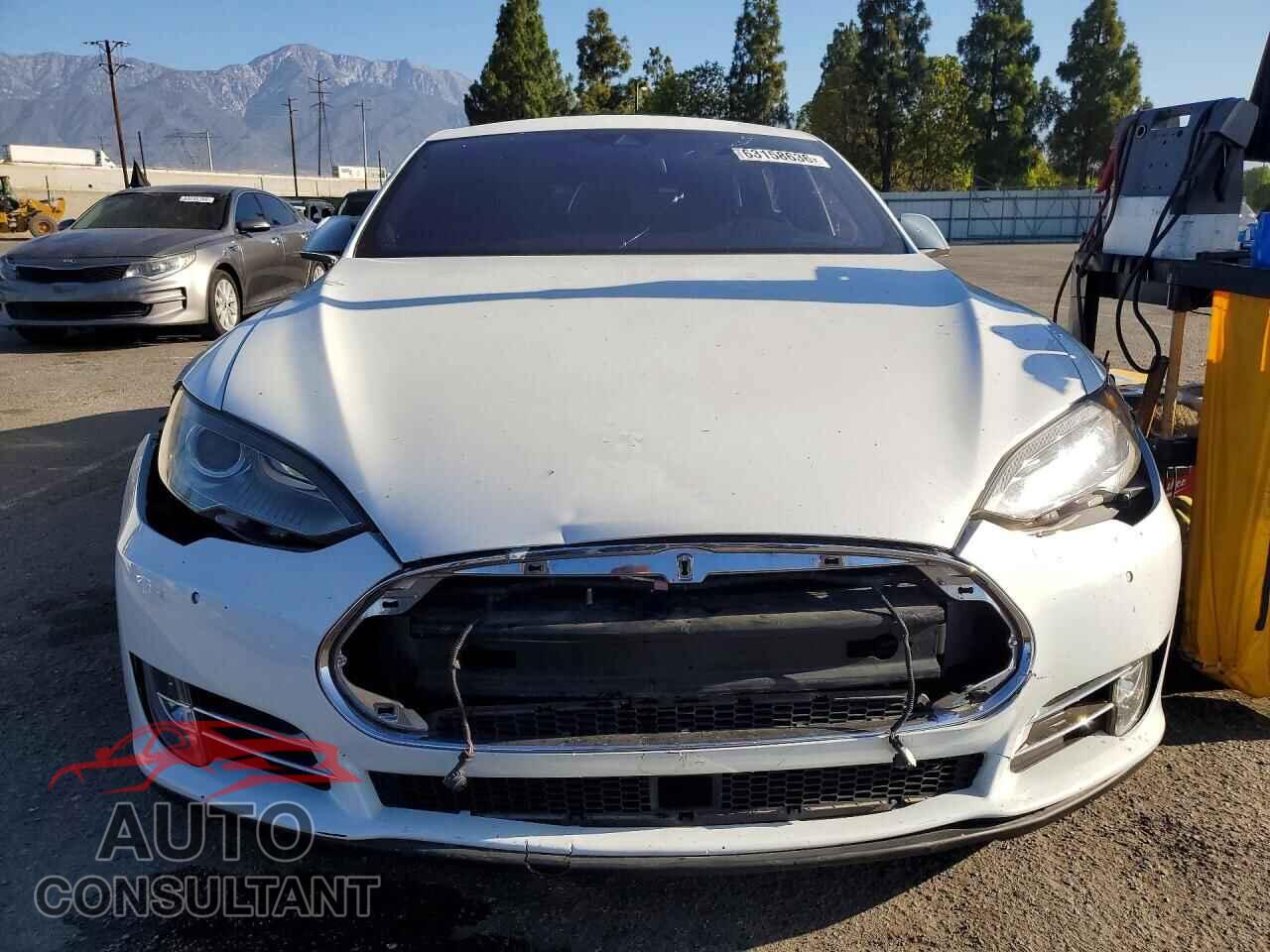 TESLA MODEL S 2016 - 5YJSA1E24GF130168