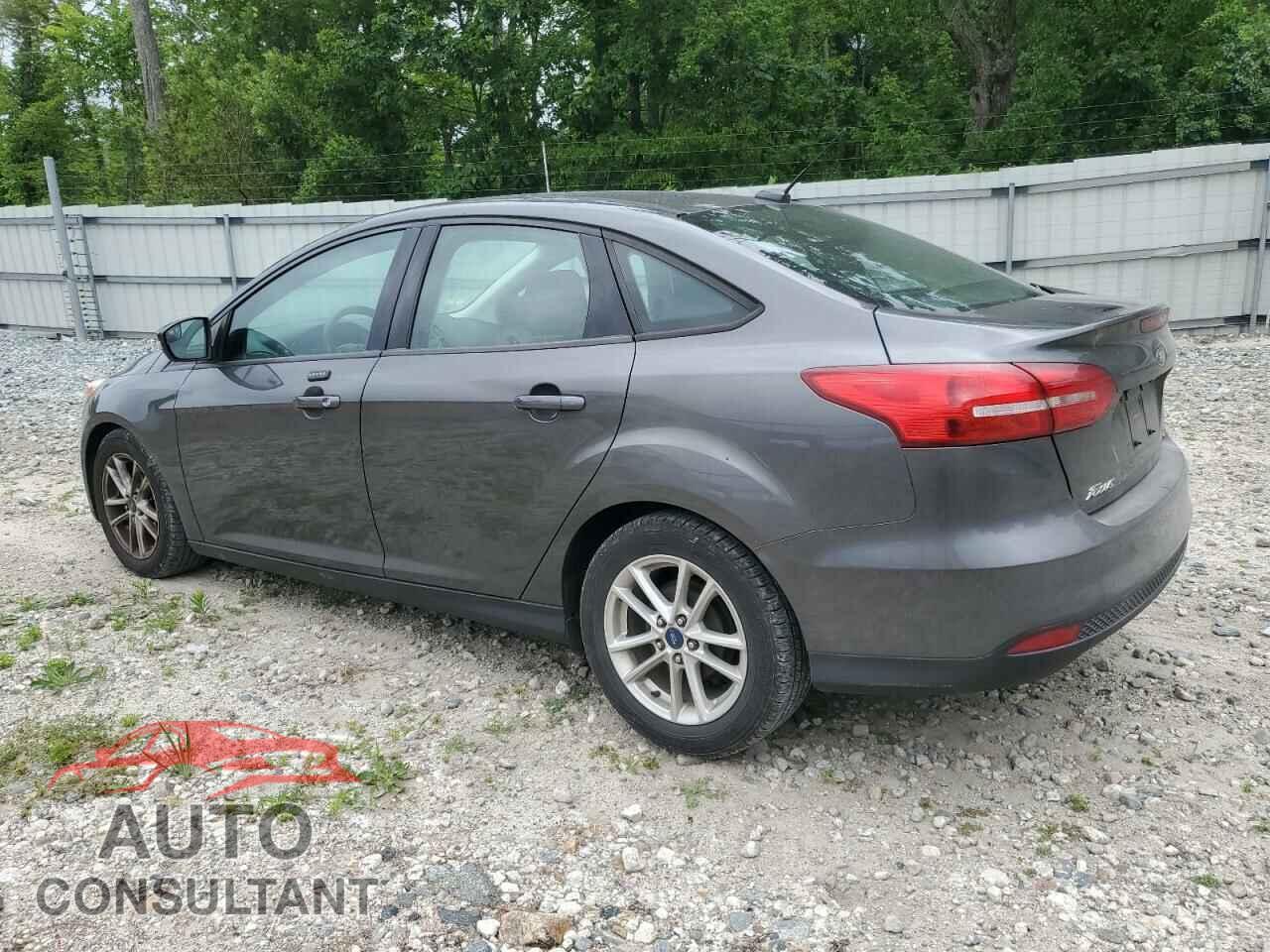FORD FOCUS 2015 - 1FADP3F21FL200454
