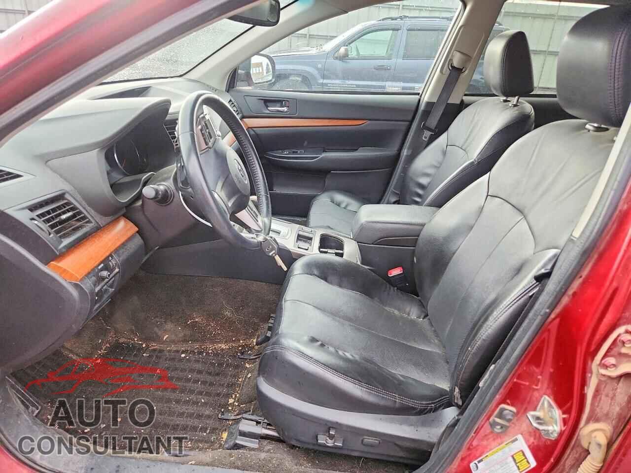 SUBARU OUTBACK 2014 - 4S4BRBLC4E3300187