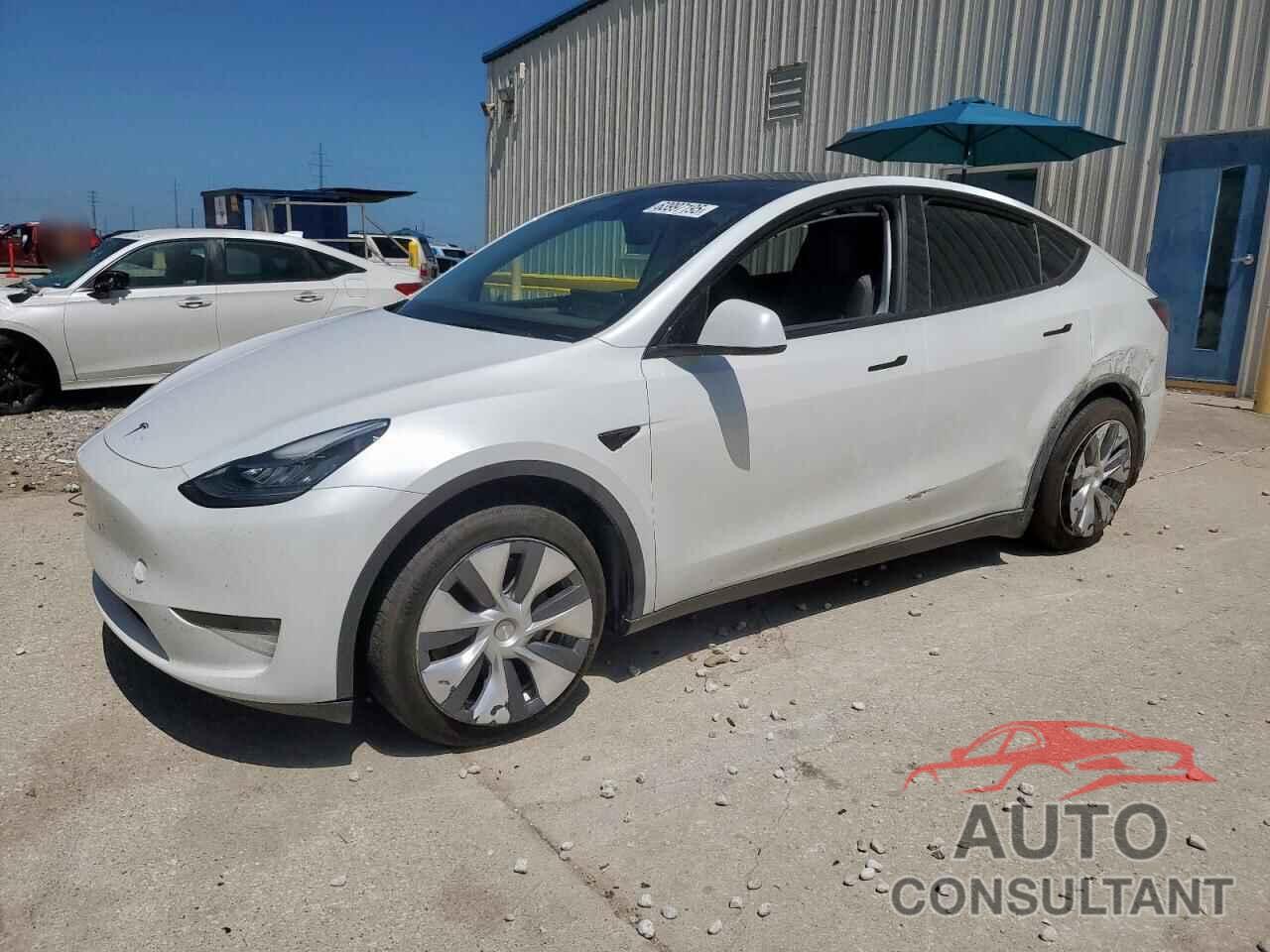 TESLA MODEL Y 2023 - 7SAYGDEE8PA069038