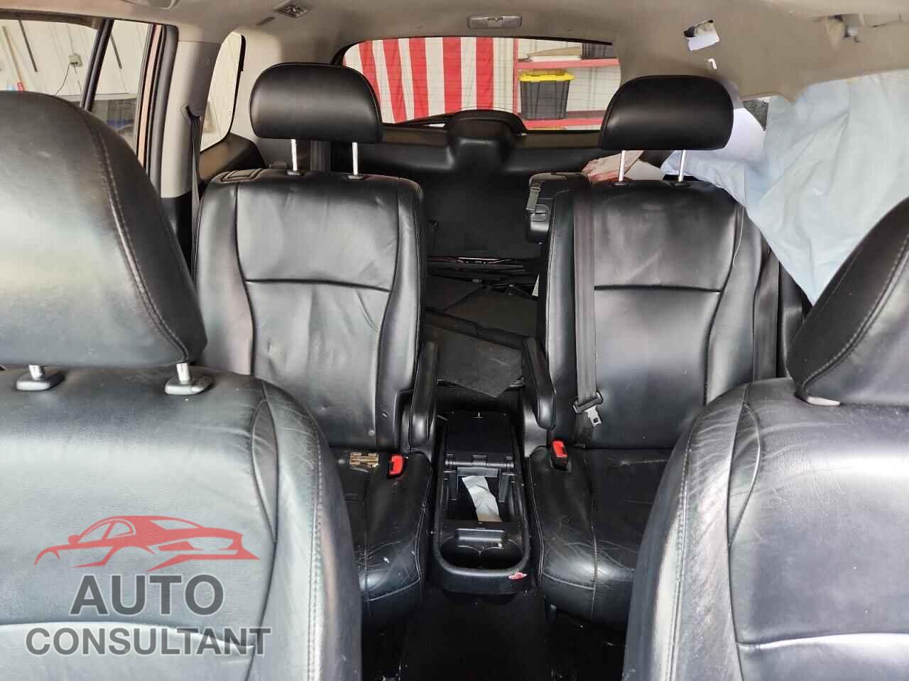 TOYOTA HIGHLANDER 2012 - 5TDBK3EH2CS173636