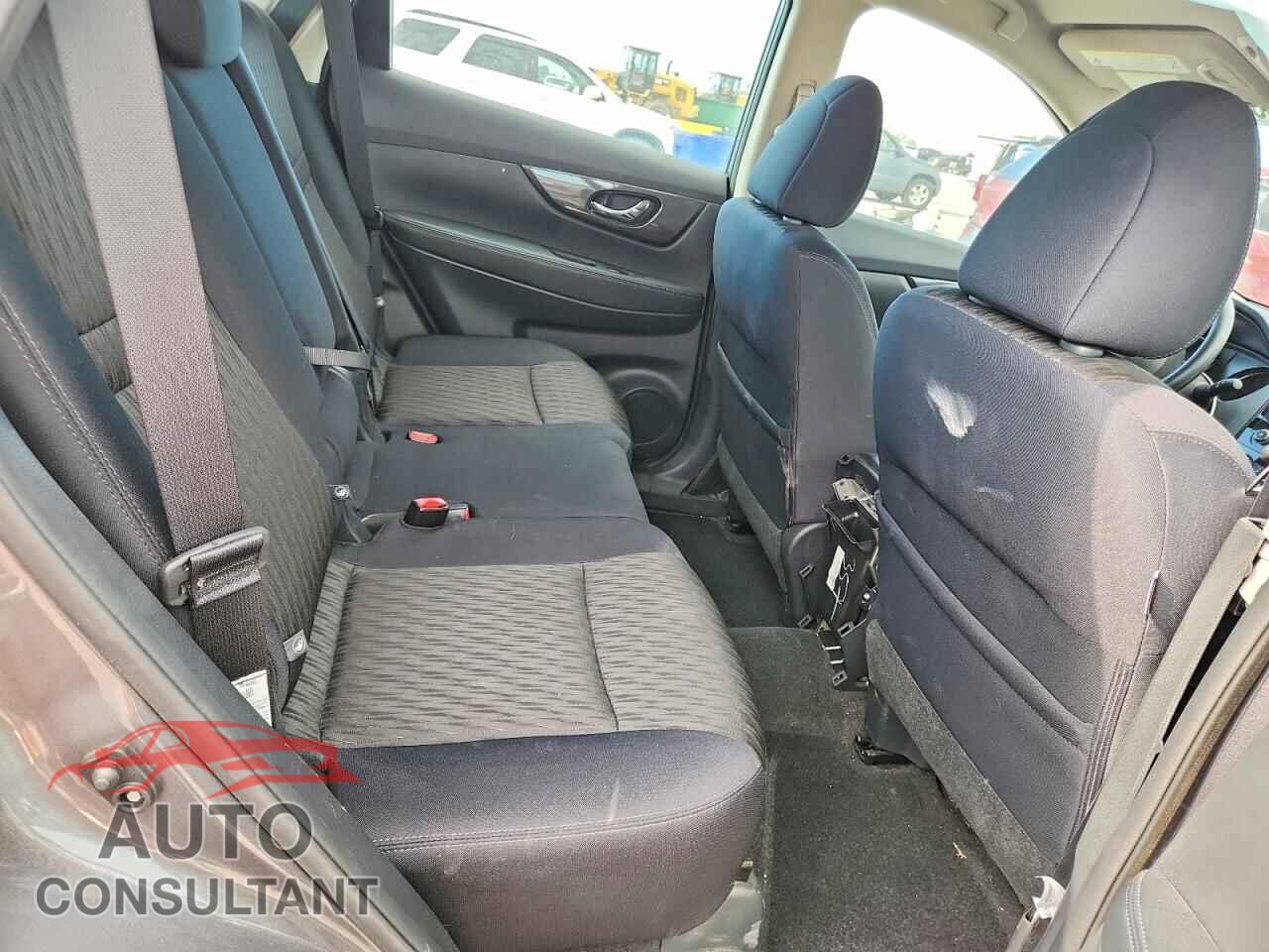 NISSAN ROGUE 2017 - 5N1AT2MV7HC893111