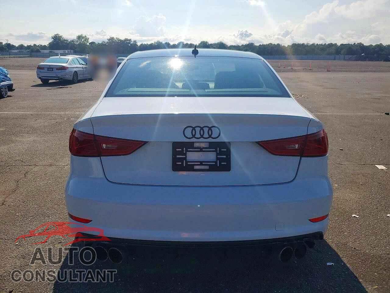 AUDI S3 2015 - WAUBFGFF8F1055467
