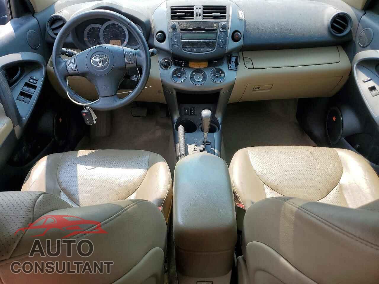 TOYOTA RAV4 2011 - 2T3DF4DV3BW150244