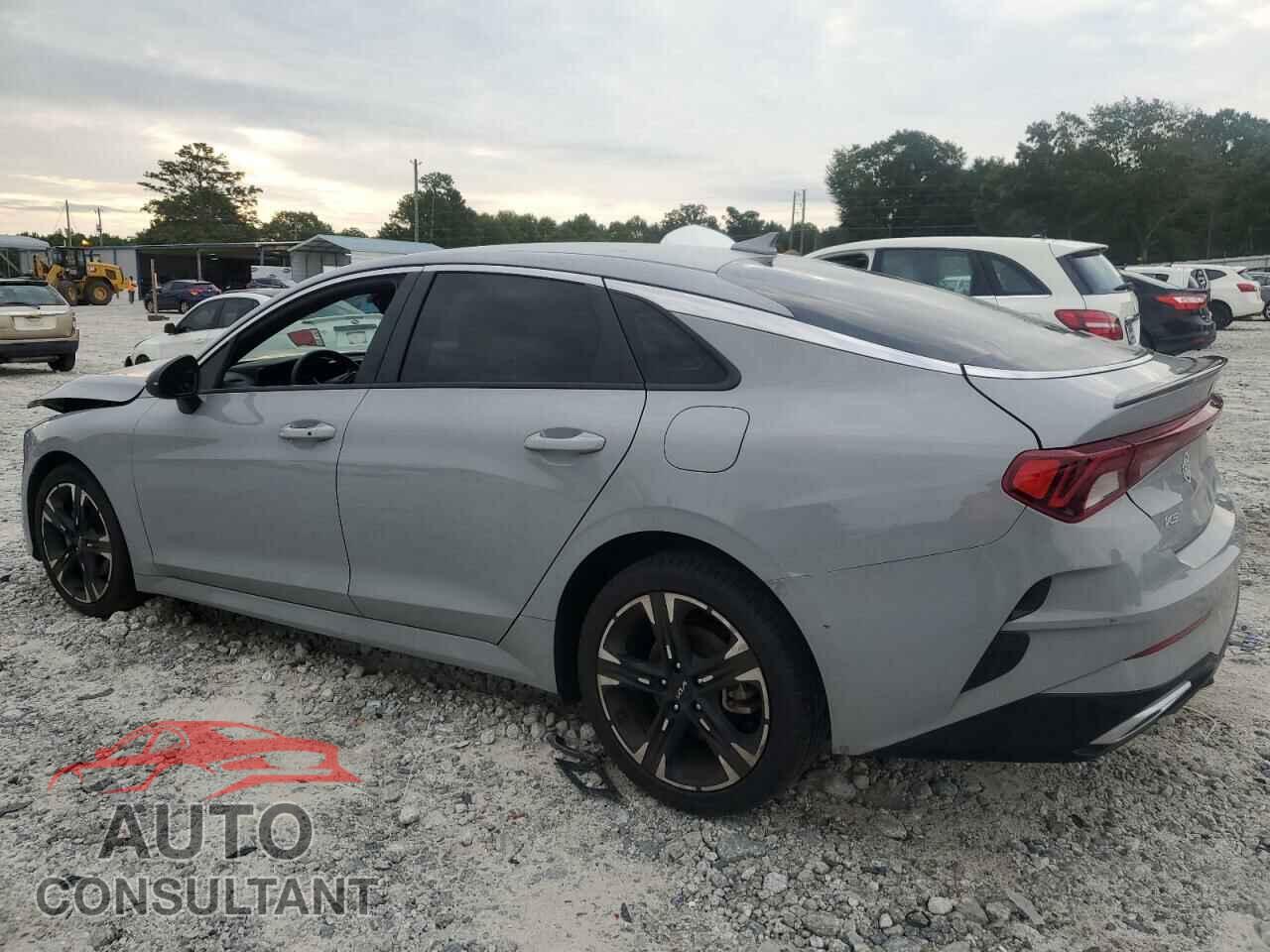 KIA K5 2023 - 5XXG64J24PG213921
