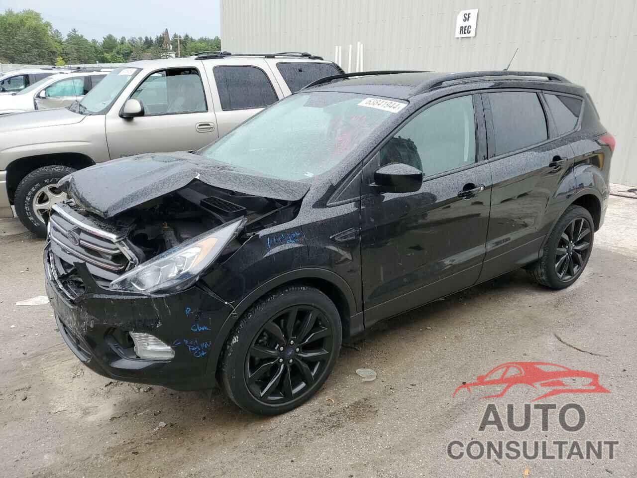 FORD ESCAPE 2019 - 1FMCU9GD8KUA30823