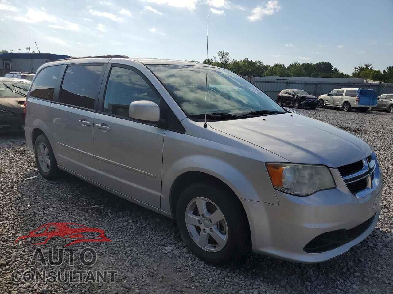 DODGE CARAVAN 2011 - 2D4RN3DG6BR728645