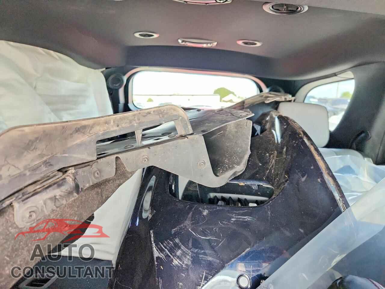 DODGE DURANGO 2023 - 1C4SDHCT9PC716809