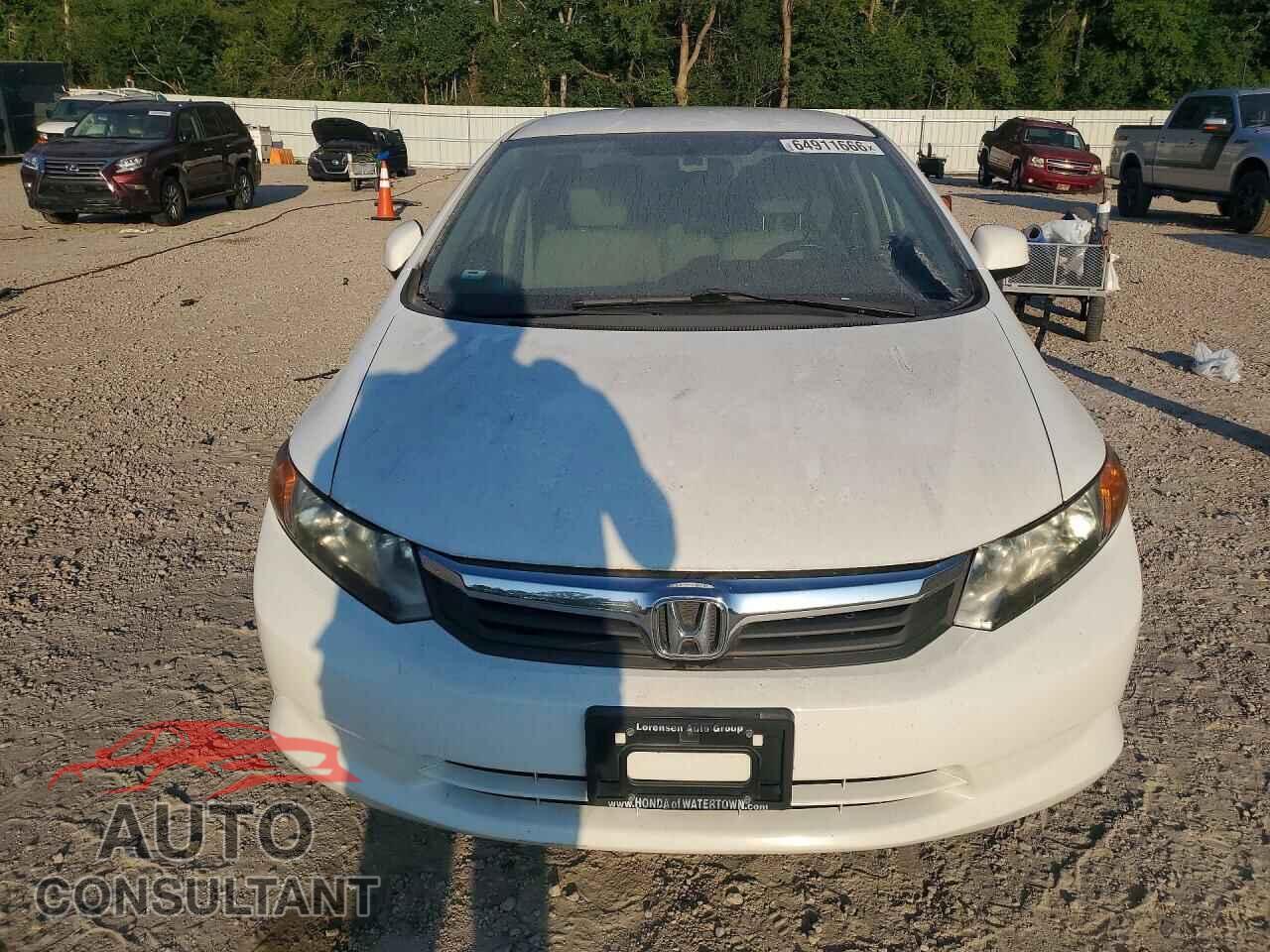 HONDA CIVIC 2012 - 2HGFB2F52CH326547