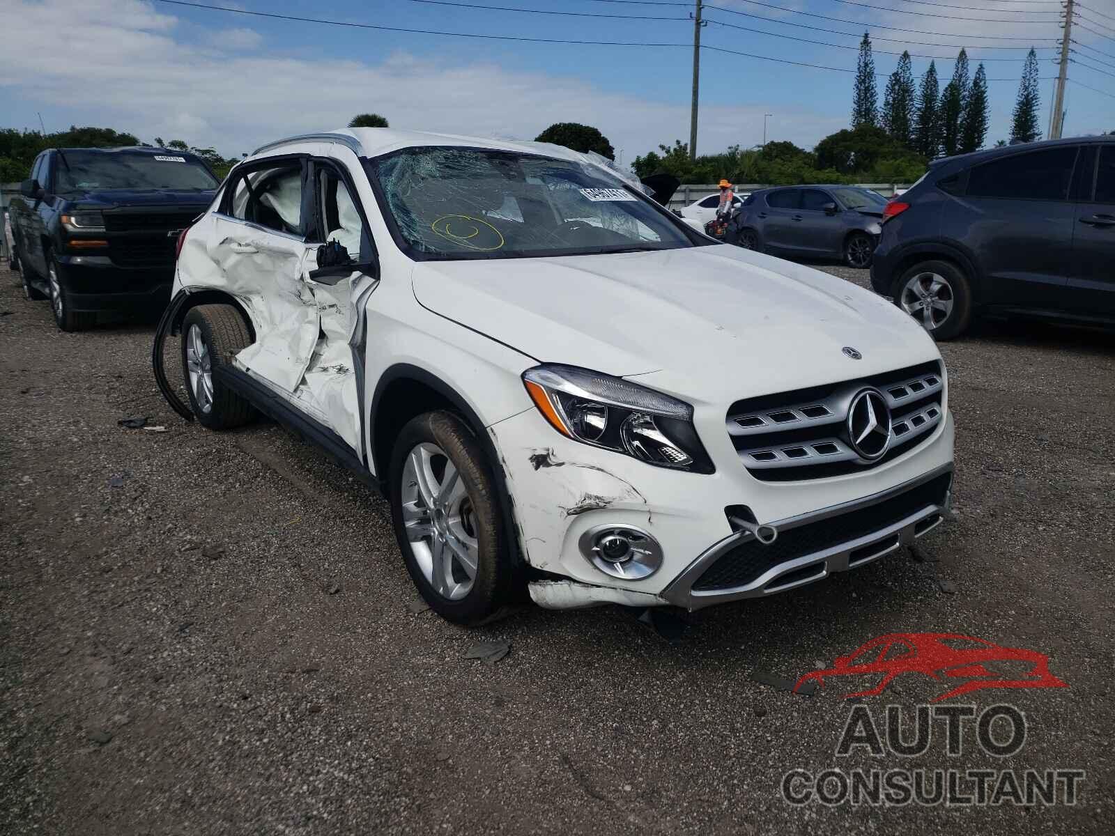 MERCEDES-BENZ GLA-CLASS 2020 - WDCTG4EB8LU026007