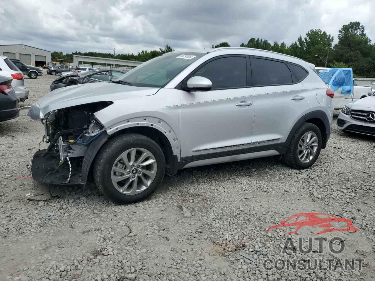 HYUNDAI TUCSON 2018 - KM8J33A46JU693984
