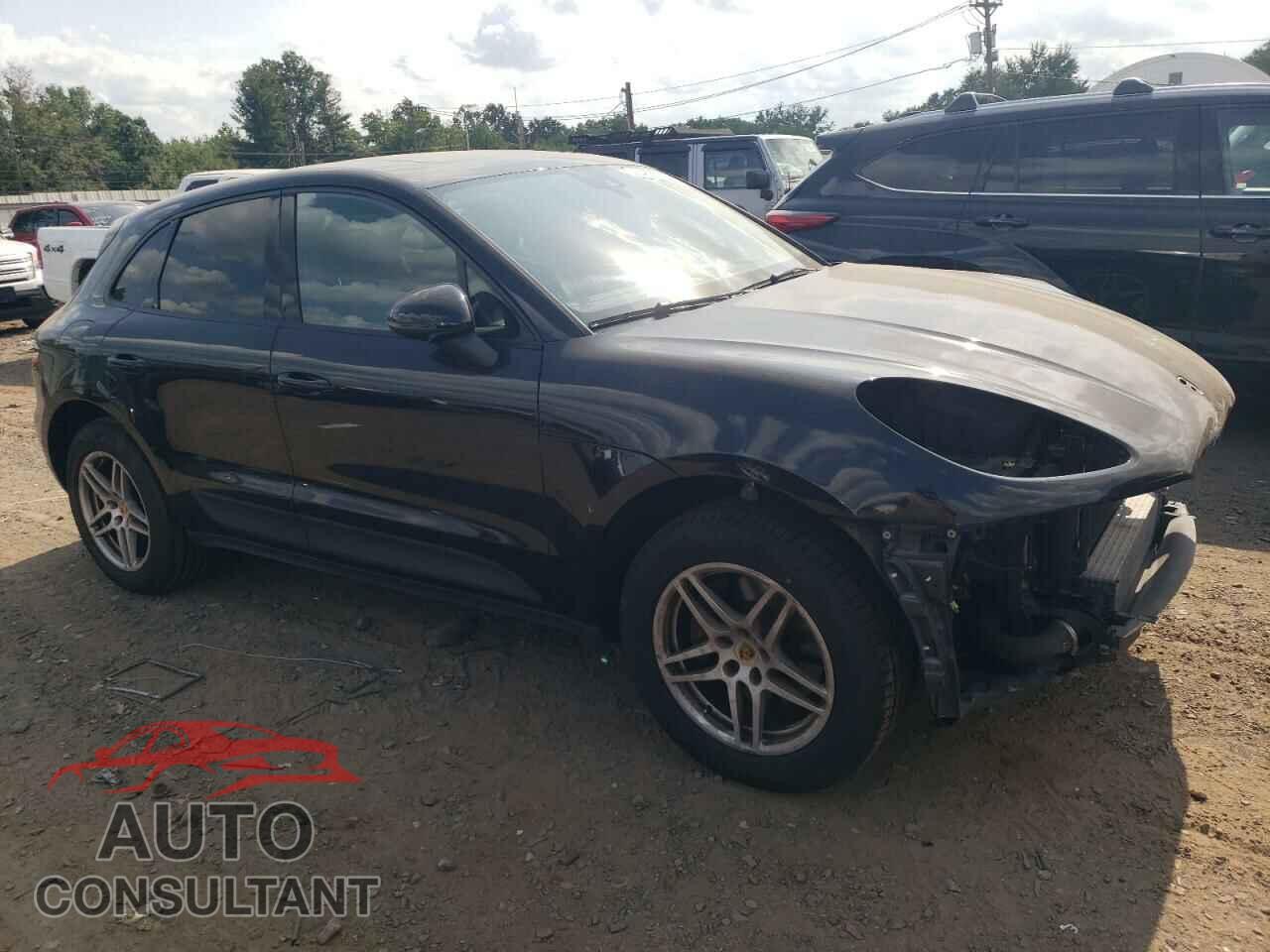 PORSCHE MACAN 2017 - WP1AA2A58HLB00041