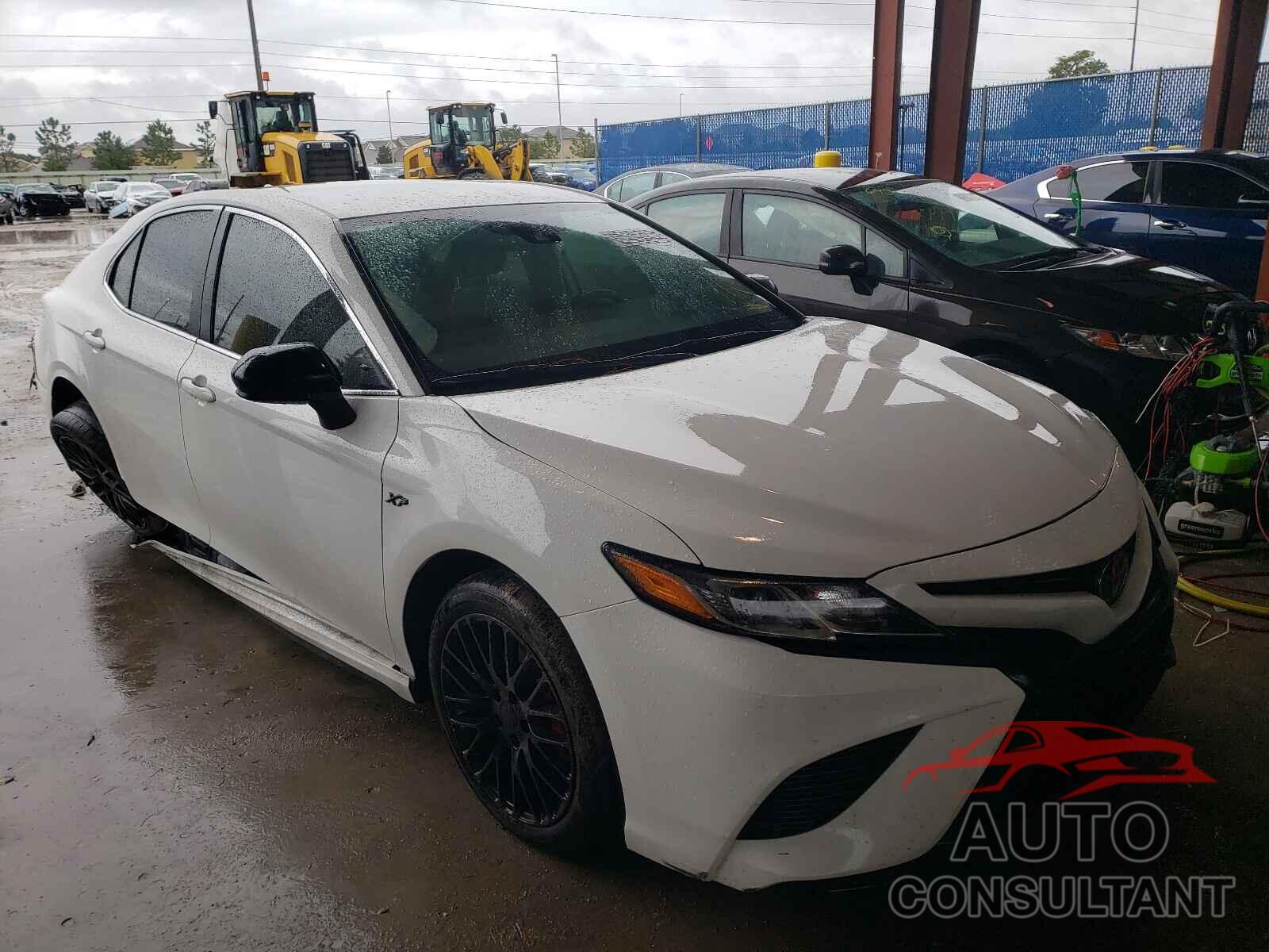 TOYOTA CAMRY 2020 - 4T1G11AK0LU883995