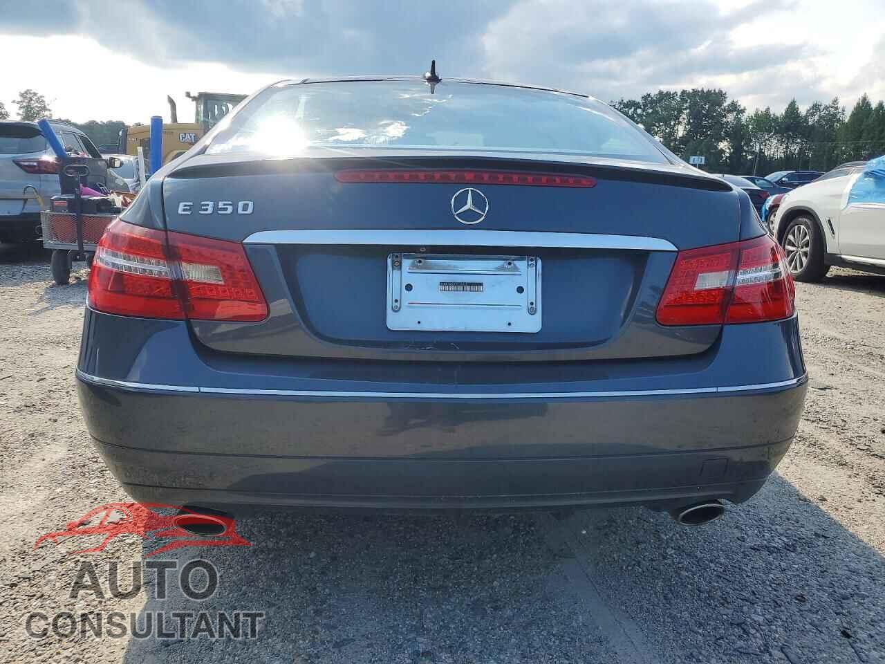 MERCEDES-BENZ E-CLASS 2012 - WDDKJ5KB0CF166365